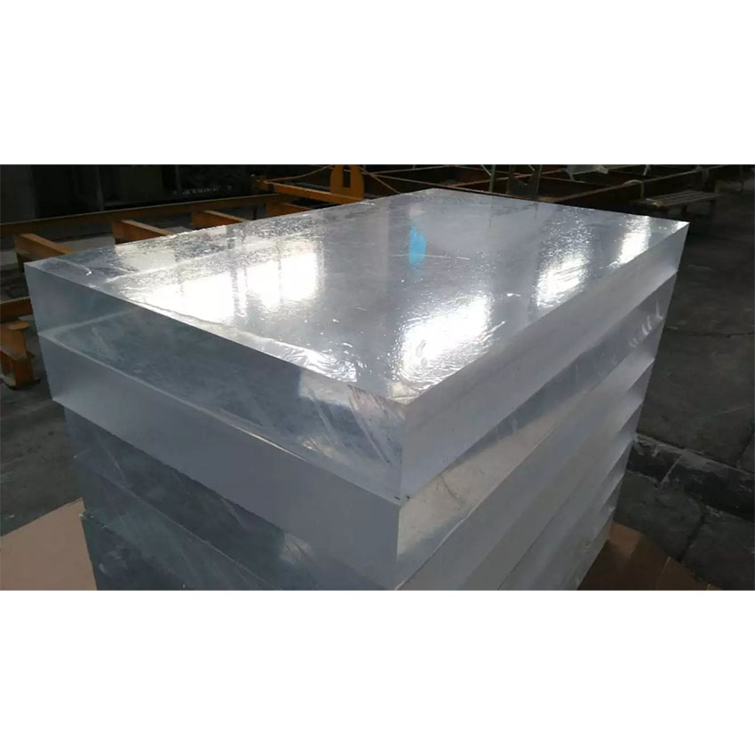 Transparent Extruded Acrylic sheet used enim Aquarium